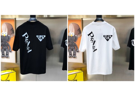 プラダ tシャツ ディオールハンドバッグ グッチスリッパ